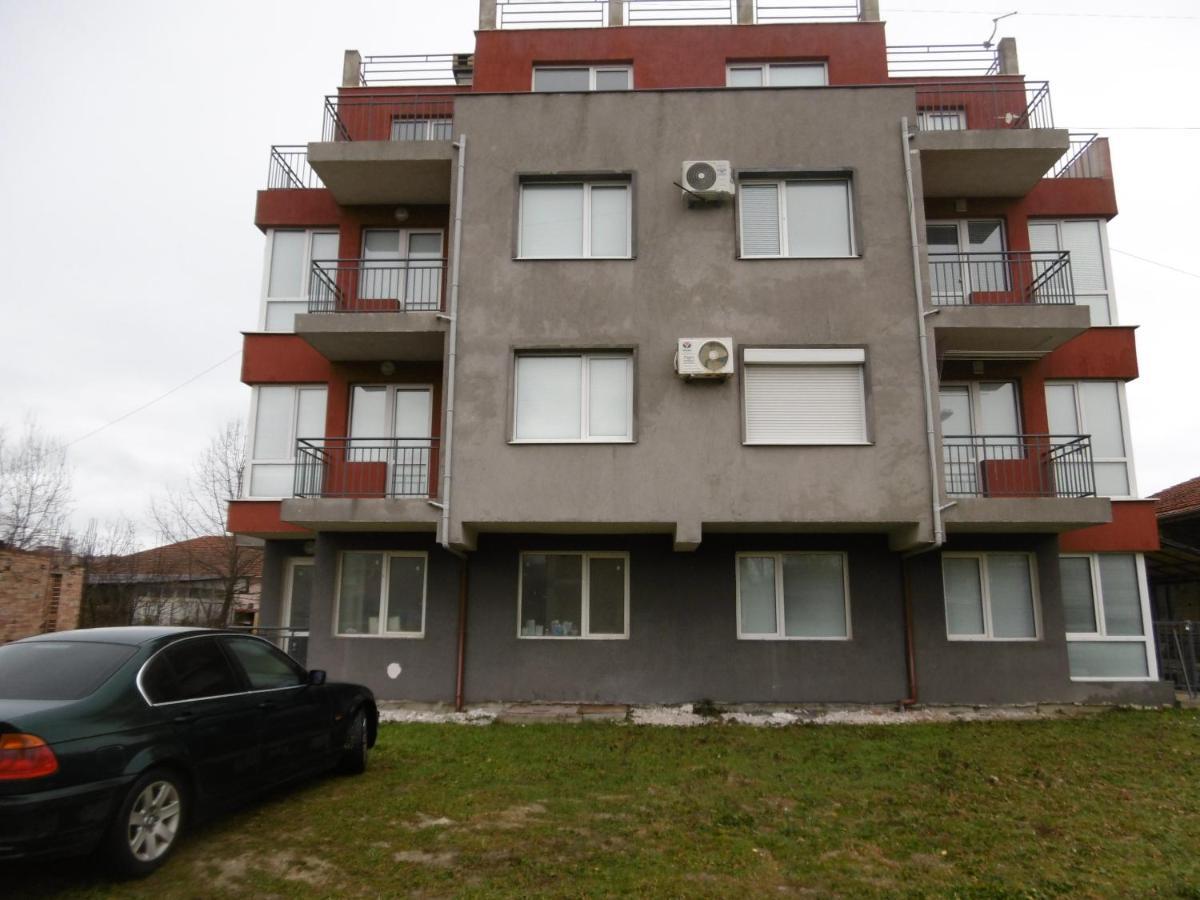 Апартамент Жекови Carevo Exterior foto
